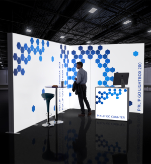 PIXLIP GO Eck Messetand 4 x 3m - Live 01