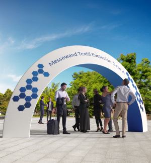 Messewand Textil Evolution Gate A - Live 02