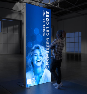 SEGO LED Messewand Breite 100cm - Live 01
