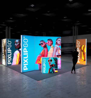 PIXLIP GO Kopf Messestand 6 x 7m PIXLIP GO Kopf Messestand 6 x 7m