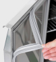 Saladette 3 Türen,137 x 70 gerader Glasaufbau, Klarglas mit schwarzem Rand