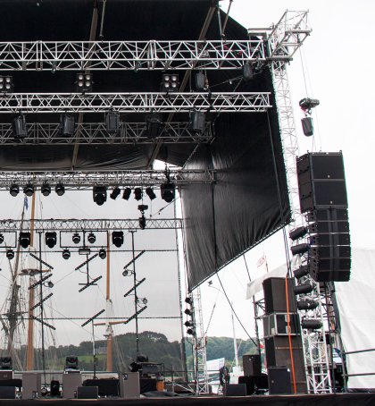 VERANSTALTUNGSTECHNIK VERANSTALTUNGSTECHNIK