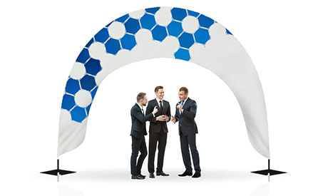 Beachflag Outdoor mit individuellem Druck für Events, Promotion und Gastronomie