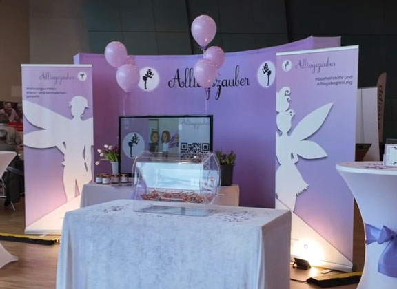Pop-Up-Messestand mit Roll-Ups